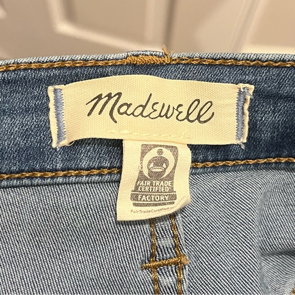 Madewell Roadtripper Jeans - Picture 6 of 7